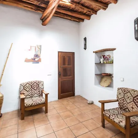 Calm Villa *